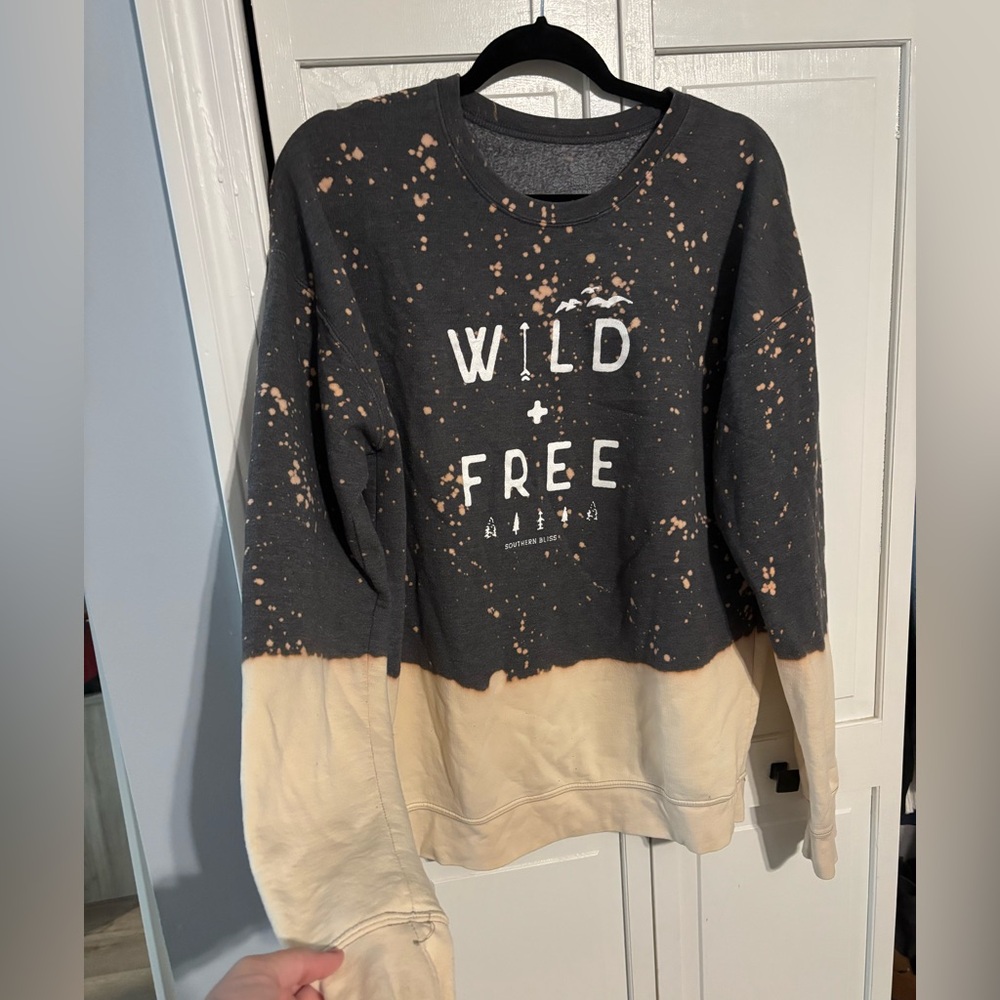 Graphic sweatshirt